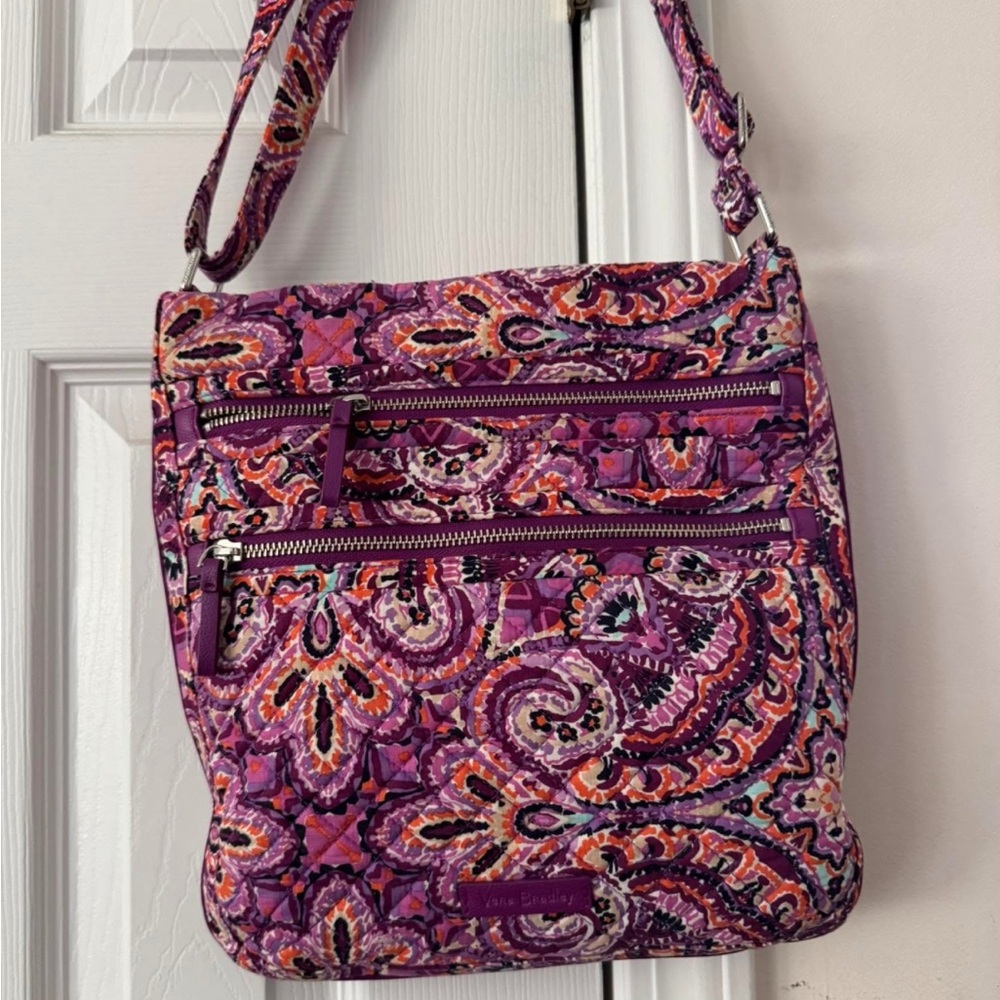 VERA BRADLEY PURSE ICONIC TRIPLE ZIP HIPSTER and wallet